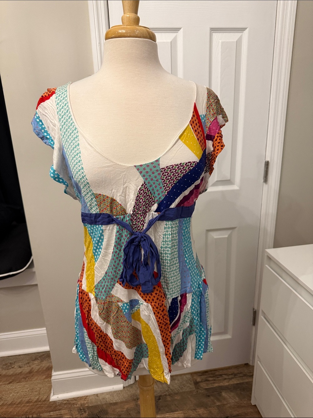 Patchwork Scoop-Neck Tie-Waist Tunic in Multicolor